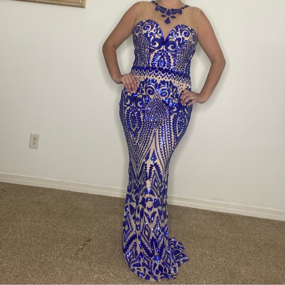 MermaId style sequin formal - Picture 4 of 15